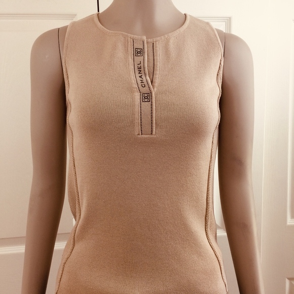 CHANEL Tops - Chanel logo top split neck sporty sleeveless tank